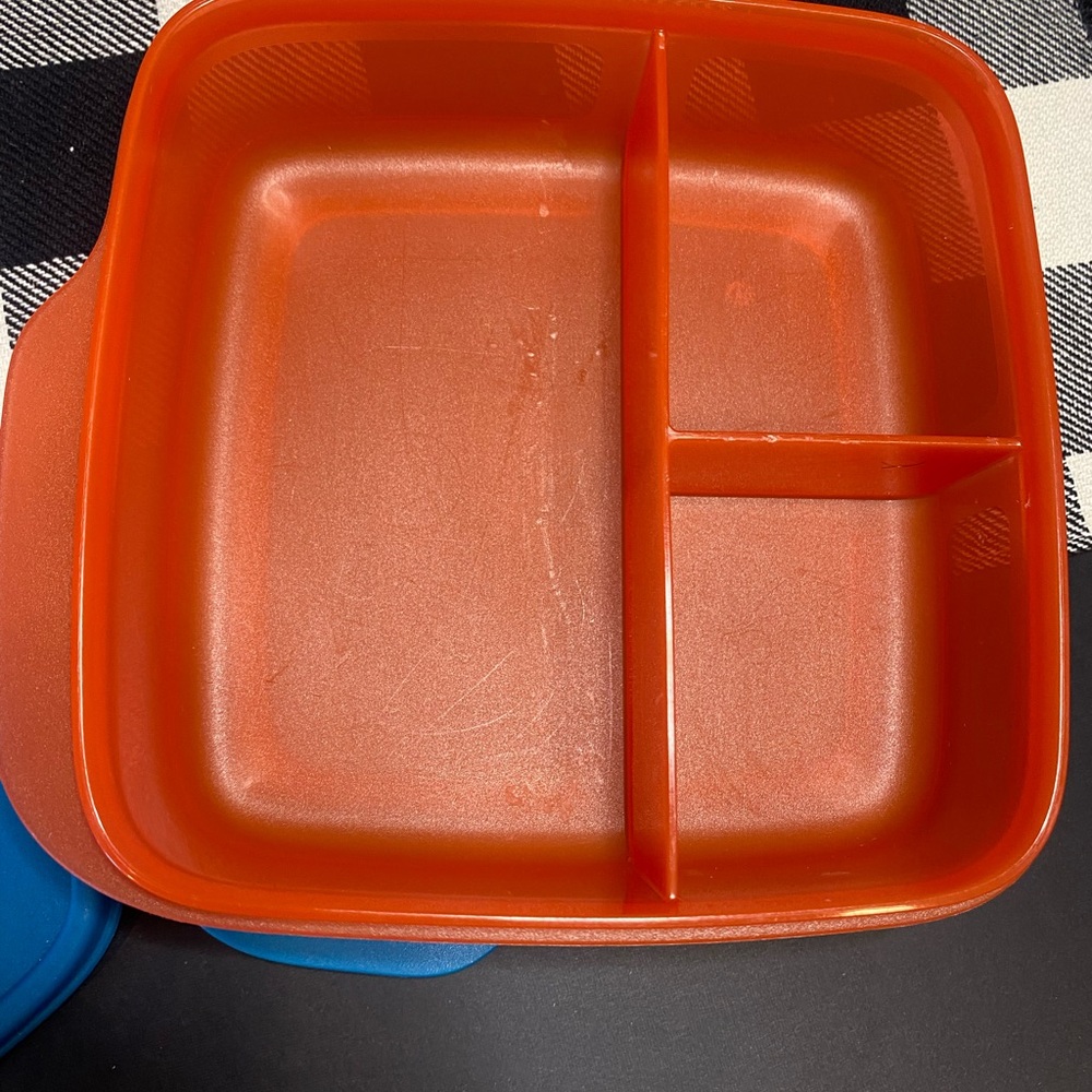 Tupperware Lunch It Divided Container Vibrant Blue and Orange Set‎ - Picture 4 of 7